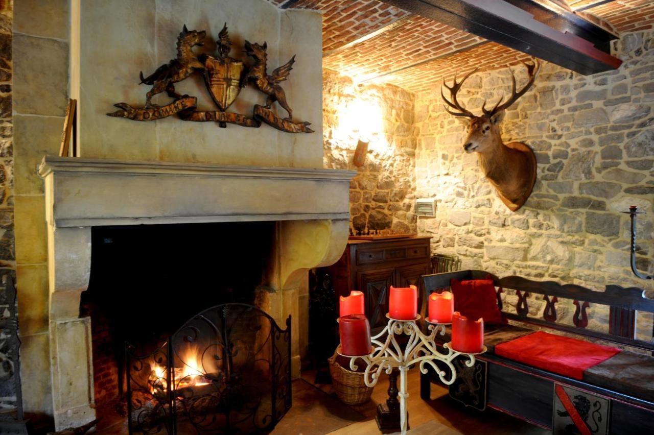 Les Confidences De Messire Sanglier, Stylished Guest Houses Beauraing Room photo